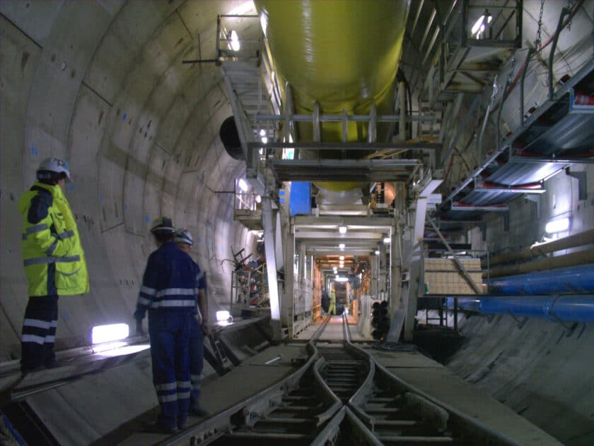 Interior de uno de los túneles durante su construcción. © Joaquín Ruiz-ADIF