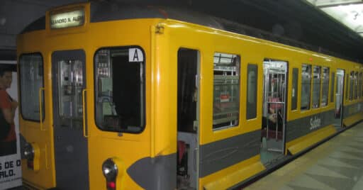 Tren Mitshubishi Eidan de la línea B del Subte de Buenos Aires. WILLIAMISSIONARY.
