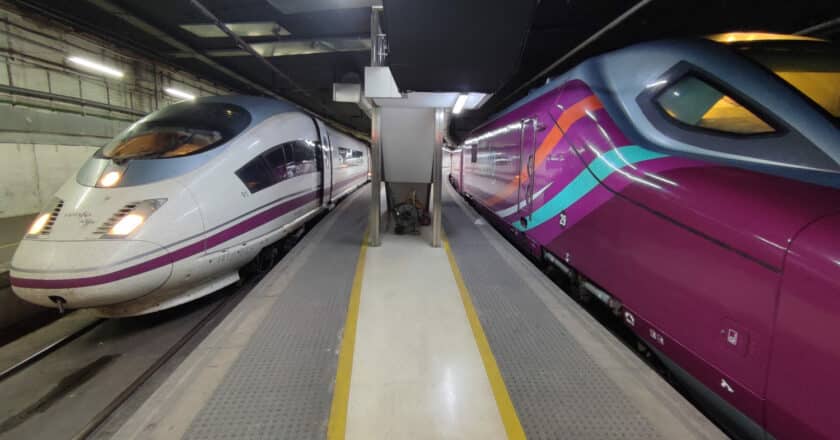 Renfe28, el nuevo modelo de organización de Renfe, busca mejorar la eficiencia y la sostenibilidad económica de la gestión de la empresa.