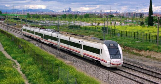 Class 449 EMU, used by Renfe for the Media Distancia services contracted by the Spanish Ministry of Transport. ANDRÉ MARQUES.