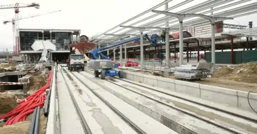 vista de las obras de ampliación de chamartín desde la futura vía 24. adif