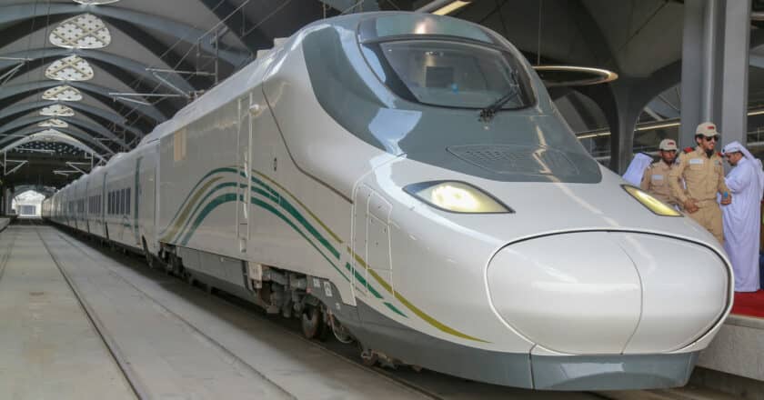 Tren Talgo 350 usado en la línea Haramain. GLORY20.