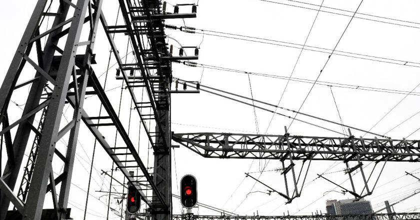 Instalaciones eléctricas en el entorno de Madrid Atocha Cercanías. © MINISTERIO DE TRANSPORTES Y MOVILIDAD SOSTENIBLE.