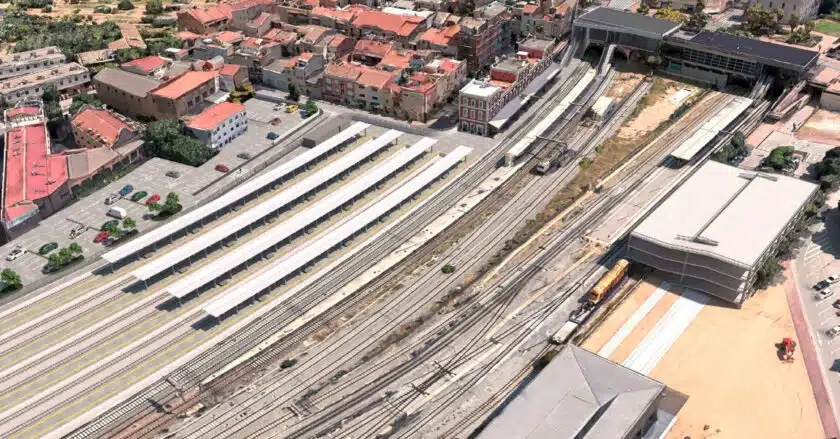 Vista aérea de la estación de Martorell una vez se ejecuten las obras. MINISTERIO DE TRANSPORTES Y MOVILIDAD SOSTENIBLE.