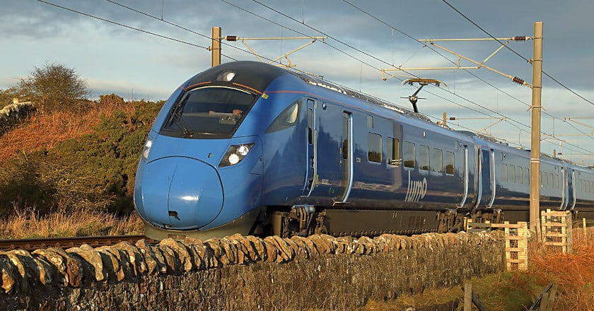 Private operator Lumo's train running through Mordington (CC BY SA) WALTER BAXTER-Wikimedia Commons. Cropped image