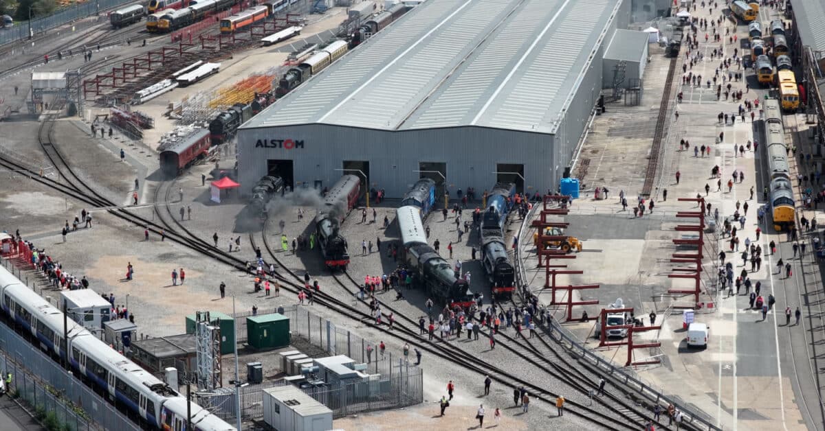 Vista aérea de una de las zonas de The Greatest Gathering con locomotoras de vapor. © ALSTOM.