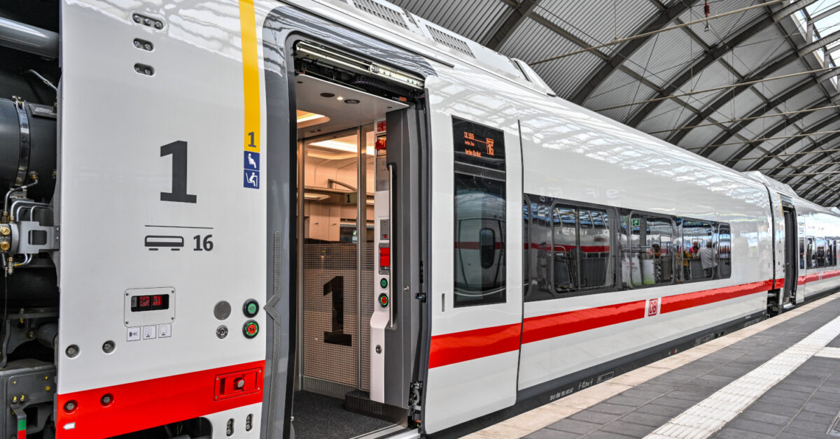 Coche de primera clase del nuevo ICE L fabricado por Talgo para DB. © DEUTSCHE BAHN.
