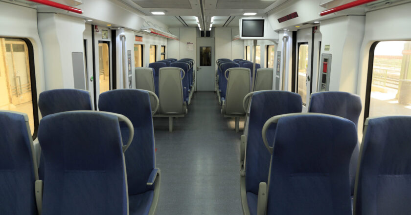 Interior de una UT 447 regionalizada. (CC BY SA) FALK2-Wikimedia Commons. Imagen recortada.