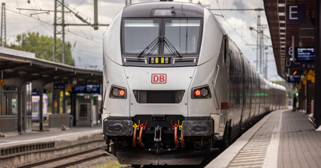 Composición ICE L, perteneciente a la plataforma Talgo 230 del fabricante español. © DEUTSCHE BAHN AG / PABLO CASTAGNOLA.