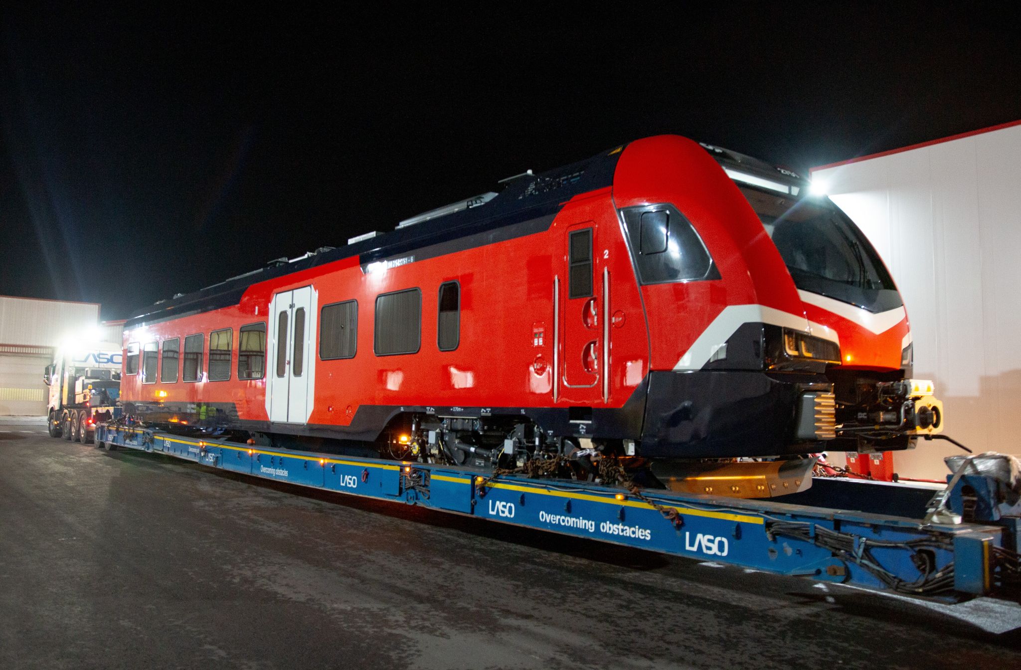 Coche extremo antes de abandonar la factoría de Albuixech.