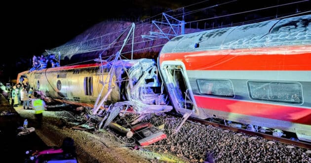 Imagen del tren de Iryo descarrilado. AUTORÍA DESCONOCIDA