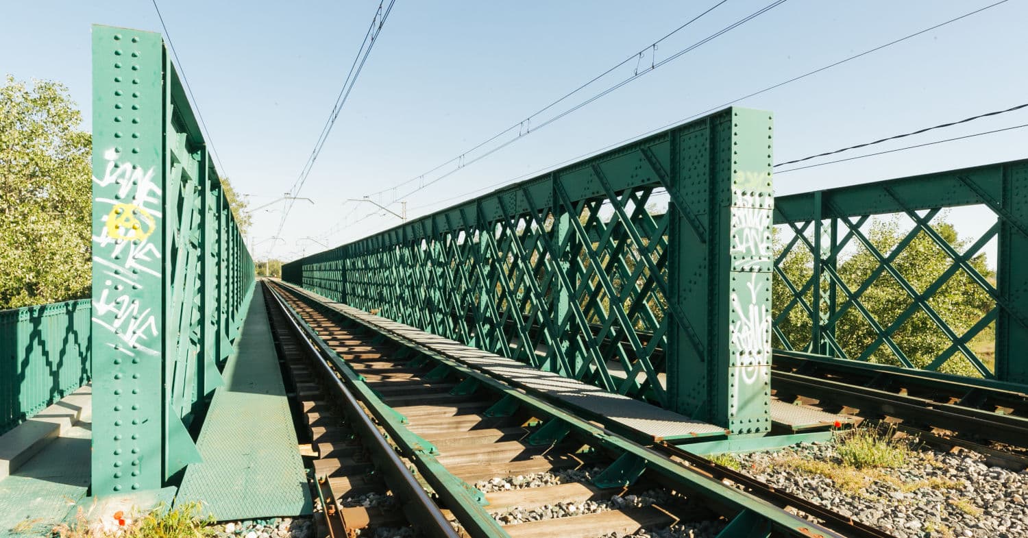 Adif licita el proyecto del nuevo puente sobre el Jarama en la línea Madrid-Valencia