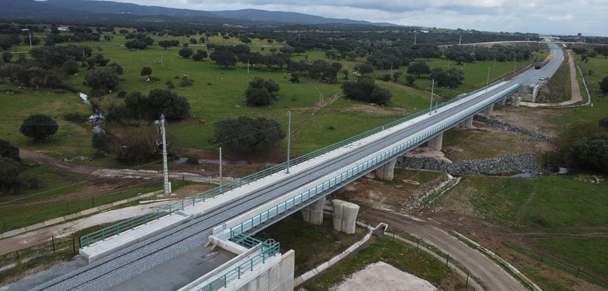 Comienzan las pruebas a 200 km/h en la línea Évora-Elvas